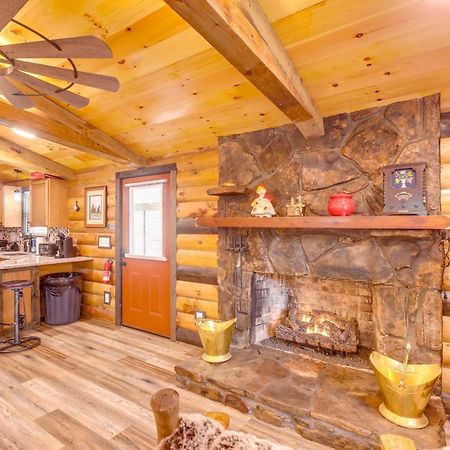 Pet-Friendly Chattanooga Cabin With Hot Tub And Kayaks Extérieur photo