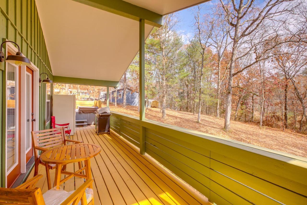 Pet-Friendly Chattanooga Cabin With Hot Tub And Kayaks Extérieur photo