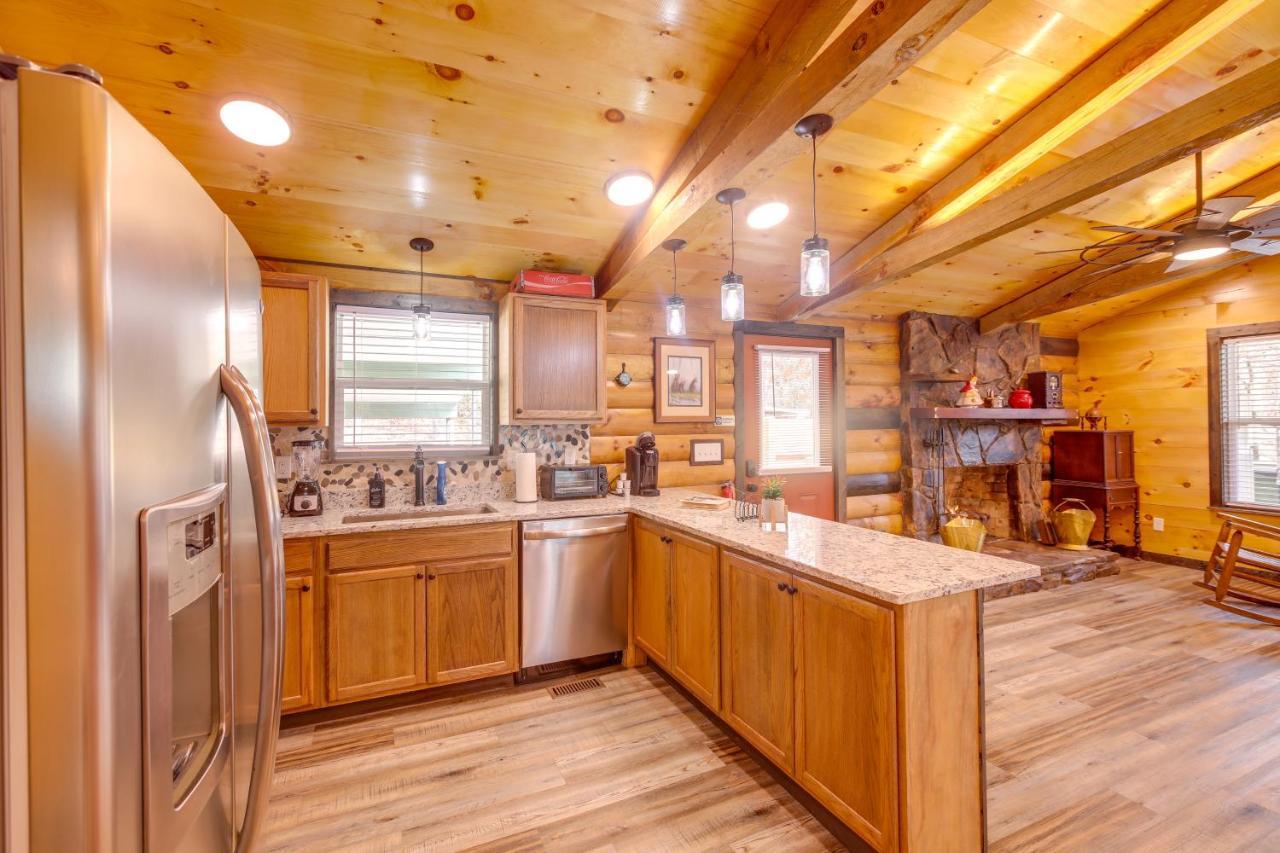 Pet-Friendly Chattanooga Cabin With Hot Tub And Kayaks Extérieur photo